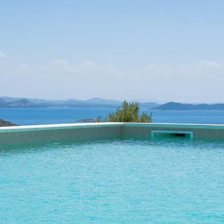펜션 Family Friendly House With A Swimming Pool Cove Triluke, Pasman - 13577 트콘