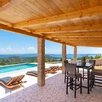 Family Friendly House With A Swimming Pool Cove Triluke, Pasman - 13577 Tkon