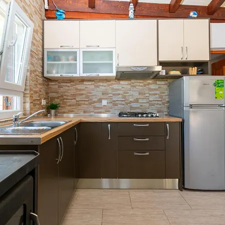 Family Friendly House With A Swimming Pool Cove Triluke, Pasman - 13577 Tkon