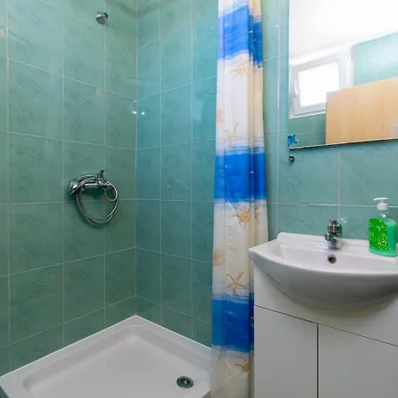 Family Friendly House With A Swimming Pool Cove Triluke, Pasman - 13577 Holiday home Tkon
