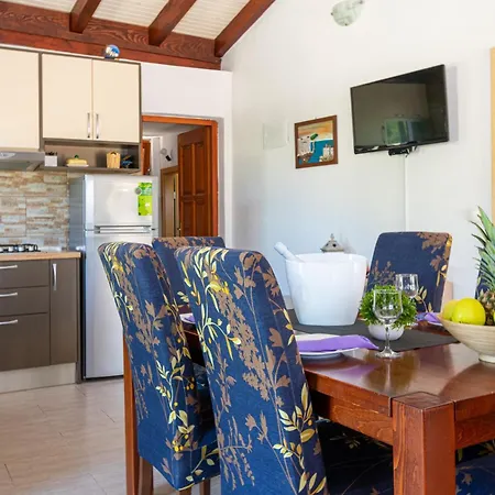 Family Friendly House With A Swimming Pool Cove Triluke, Pasman - 13577
