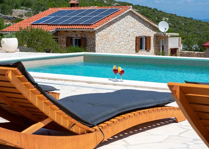 Family Friendly House With A Swimming Pool Cove Triluke, Pasman - 13577 *